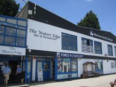 Waters Edge Bar and Restaurant, Hamble