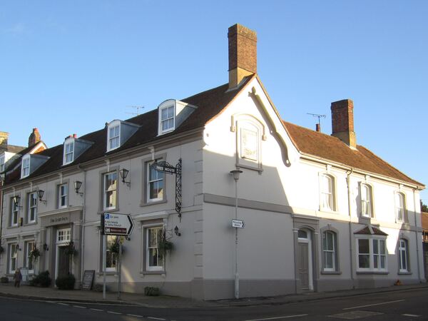 Swan Hotel, Alresford