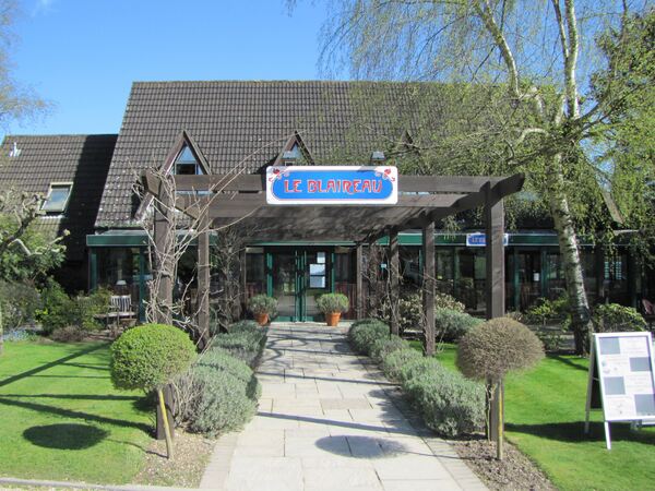 Le Blaireau, Brockenhurst