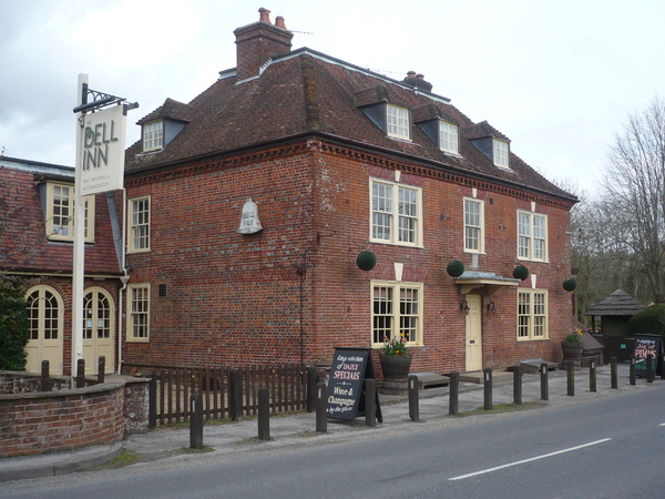 Bell Inn, Brook