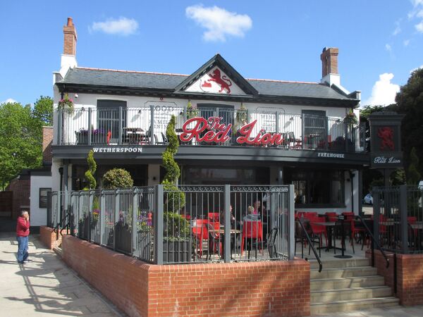 Red Lion, Southampton